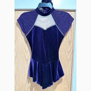 Ice Skating Dress with hair tie